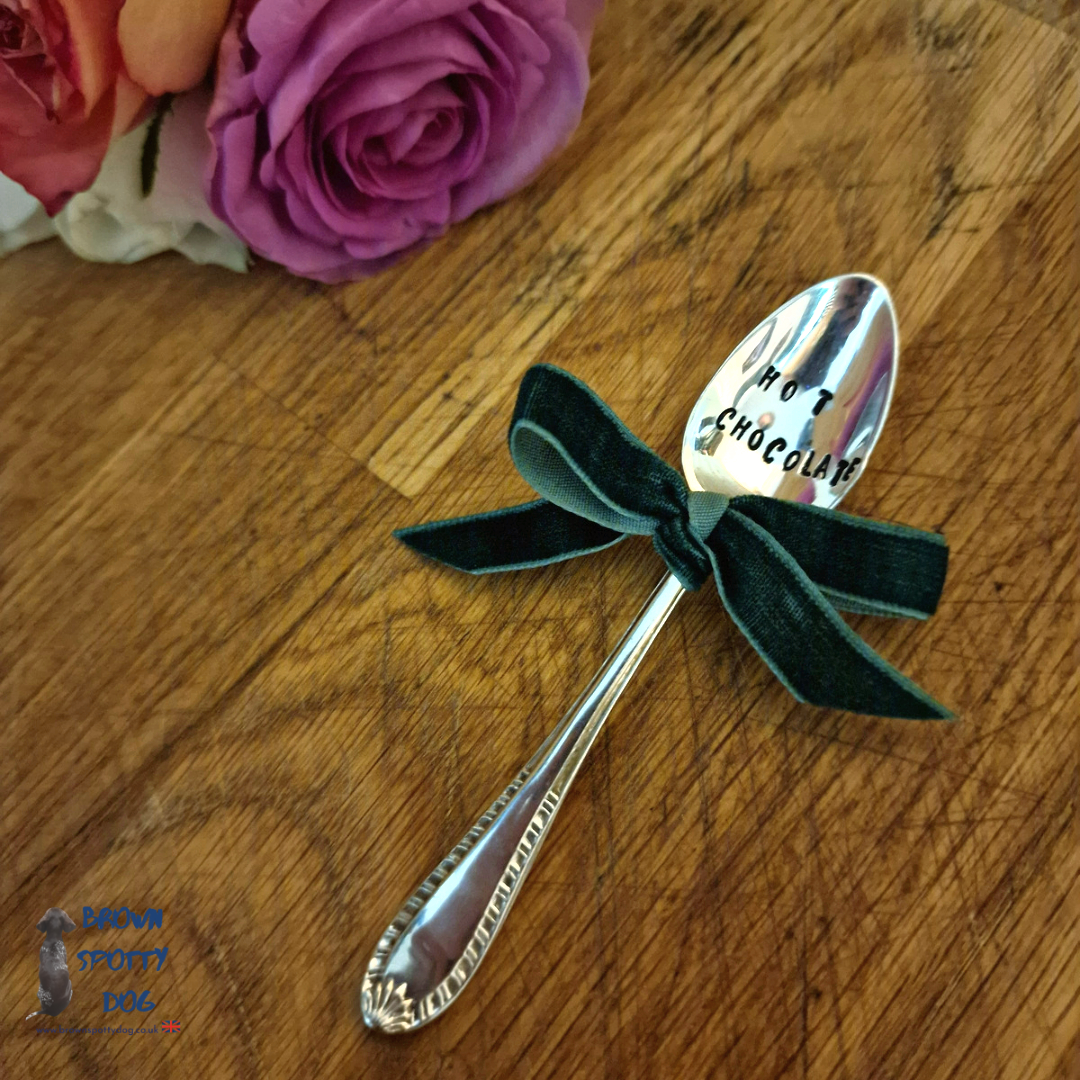 Personalise your own Christmas 'Hot Chocolate' Teaspoon.