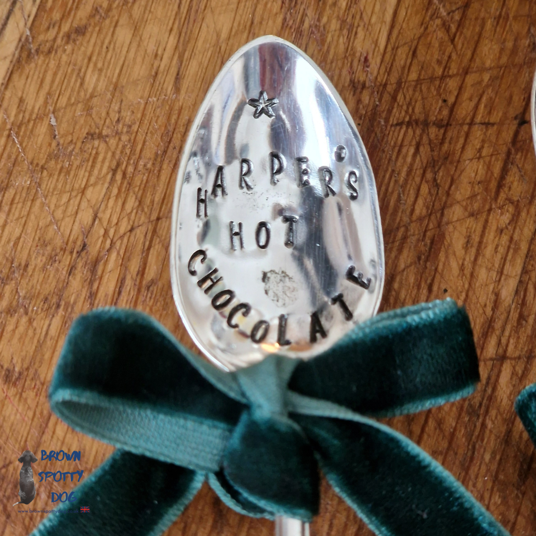 Personalise your own Christmas 'Hot Chocolate' Teaspoon.