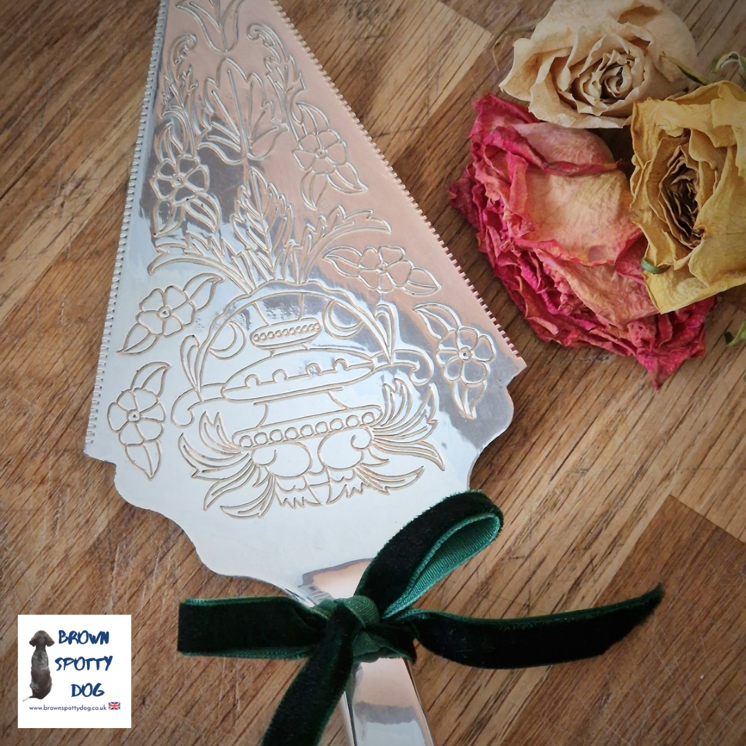 Large Decorative Cake Slice
