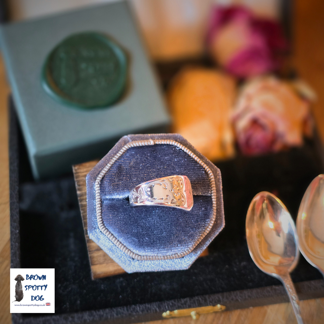Sheffield 1903 Antique Silver Spoon Ring, complete with Change of Use Certification - A0988