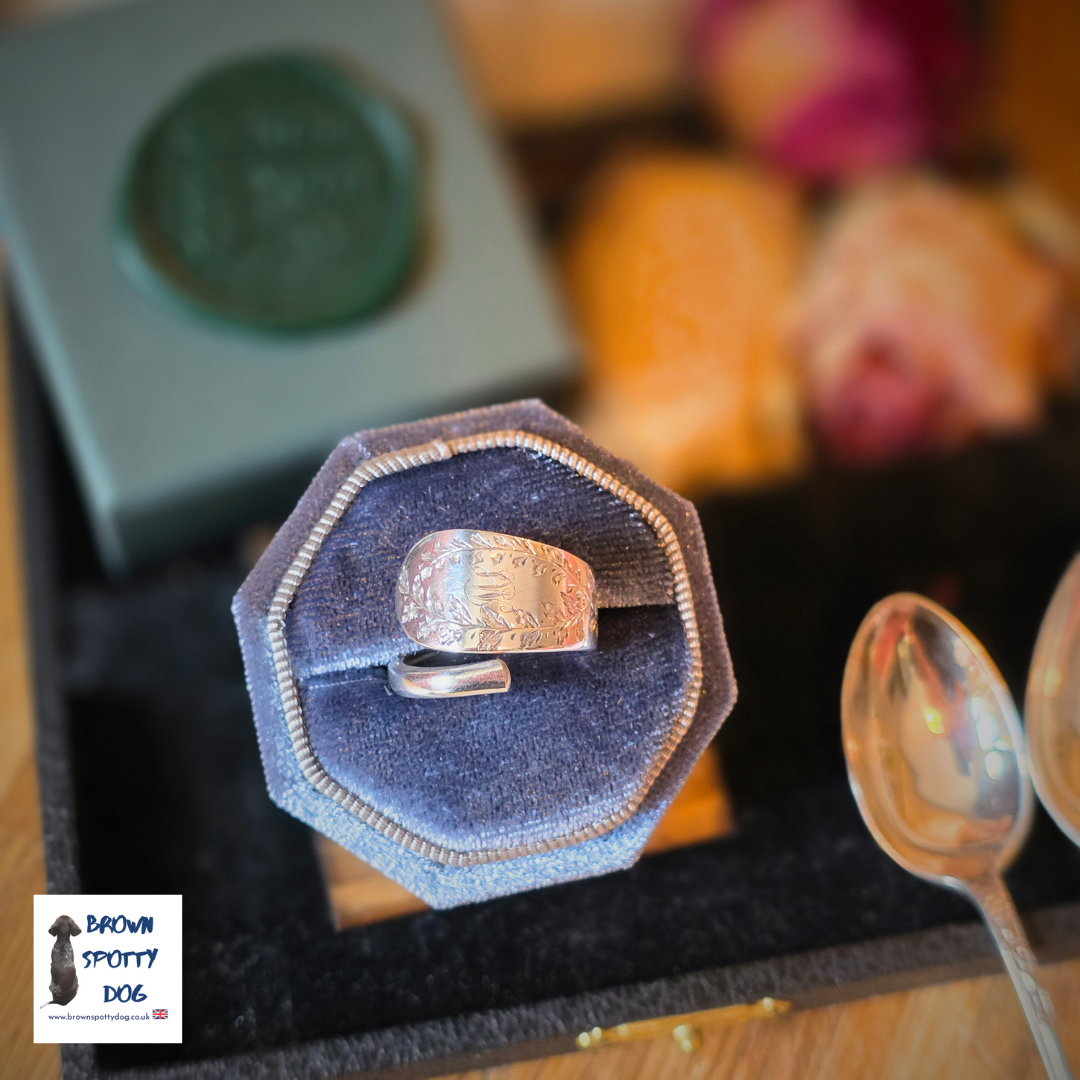 Glasgow 1893 Antique Silver Spoon Ring, complete with Change of Use Certification - A1058