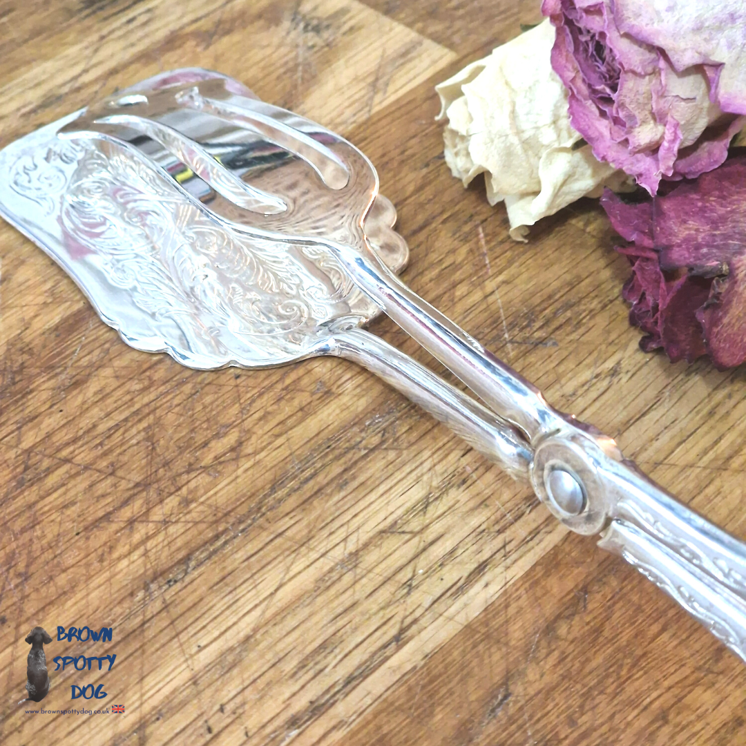 Pastry Server