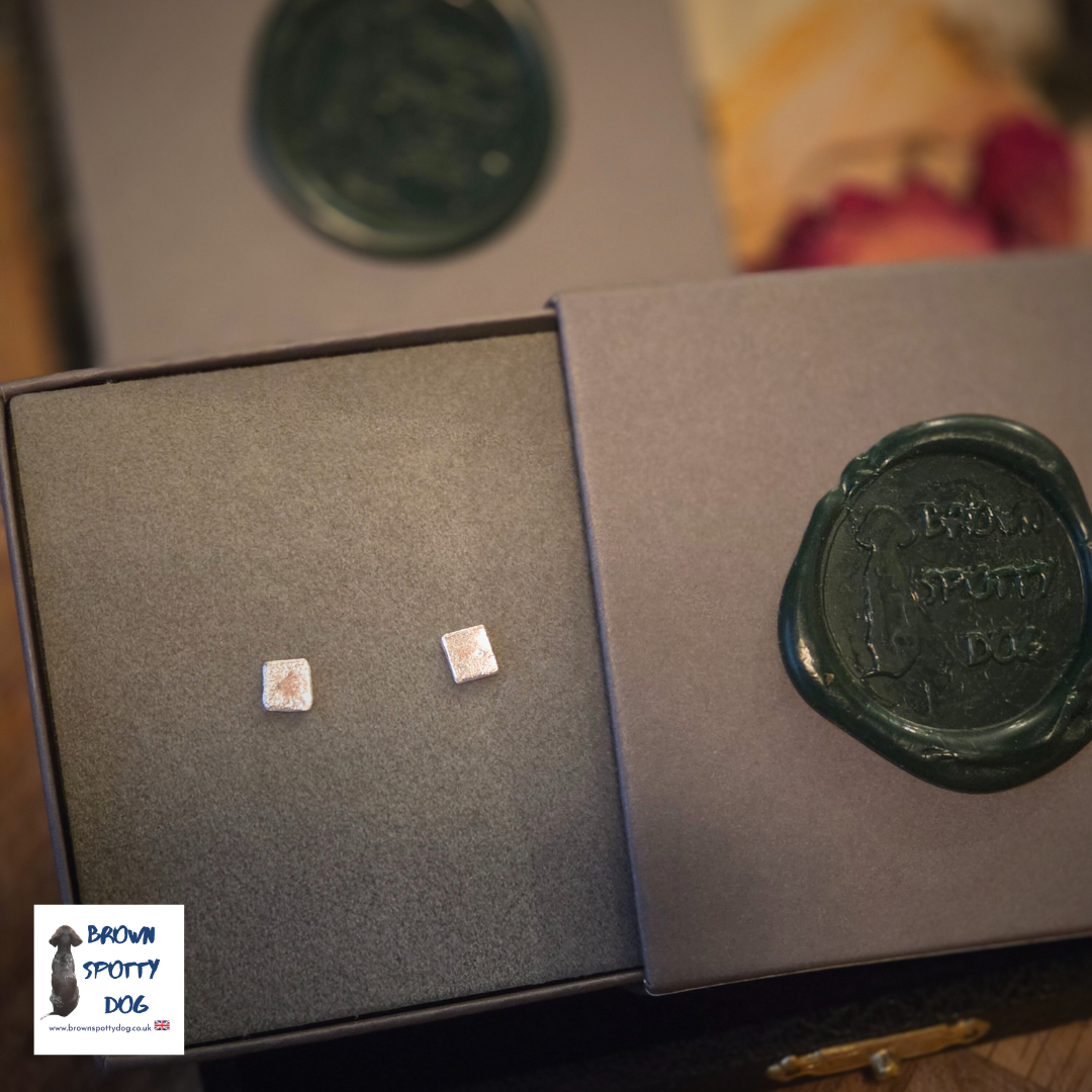 £20 1902 Antique .925 Silver Spoon Earrings