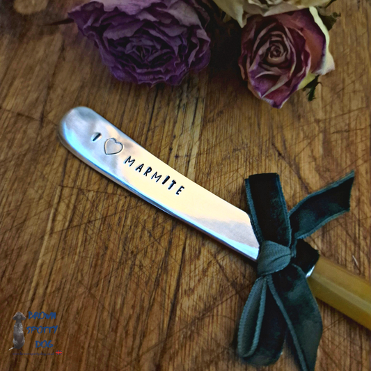 'I love Marmite' Butter Knife